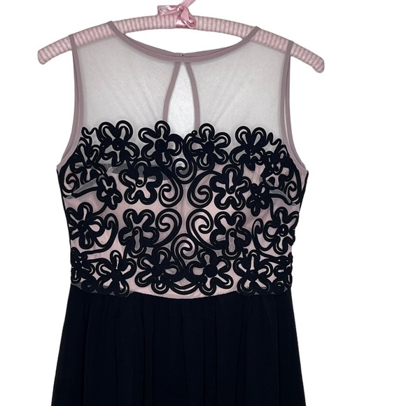 Little Mistress Black Sleeveless Embroidered Illusion Formal Gown Dress Sz 4 NWT - Picture 7 of 16